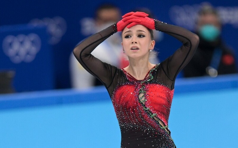 ForPost - Новости : Бои без правил: зачем юную Валиеву втянули в допинговый скандал на Олимпиаде