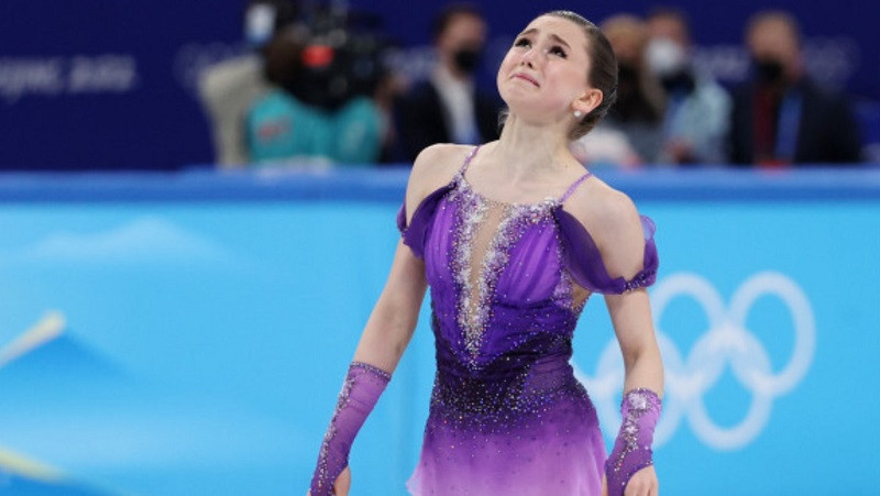 ForPost - Новости : После блестящего выступления в Пекине фигуристке Валиевой стало плохо
