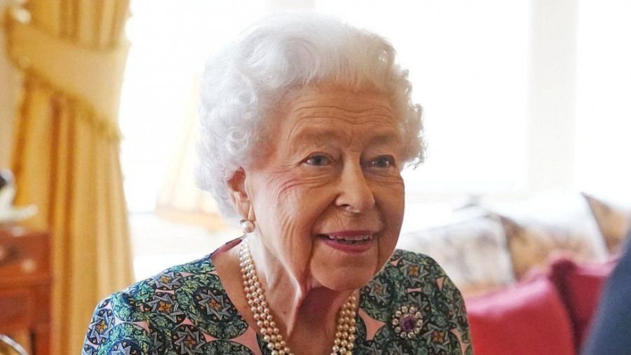 ForPost - Новости : Королева Елизавета II заболела коронавирусом