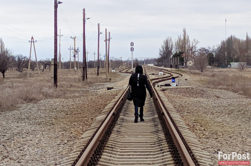 ForPost - Новости : В Крыму на железнодорожном переезде погибла девушка