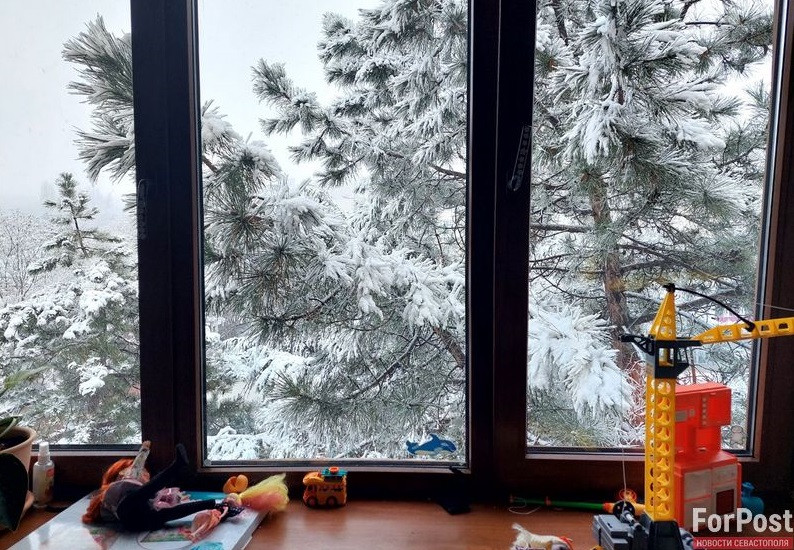 ForPost - Новости : Весна пришла в Крым со снегопадом