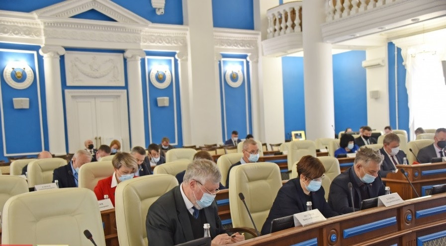 ForPost - Новости : Севастопольским депутатам разрешили «прогуливать» работу
