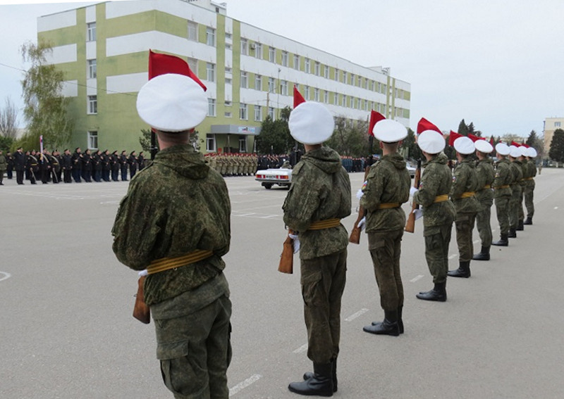 ForPost - Новости : В Севастополе идут тренировки к военному параду на День Победы
