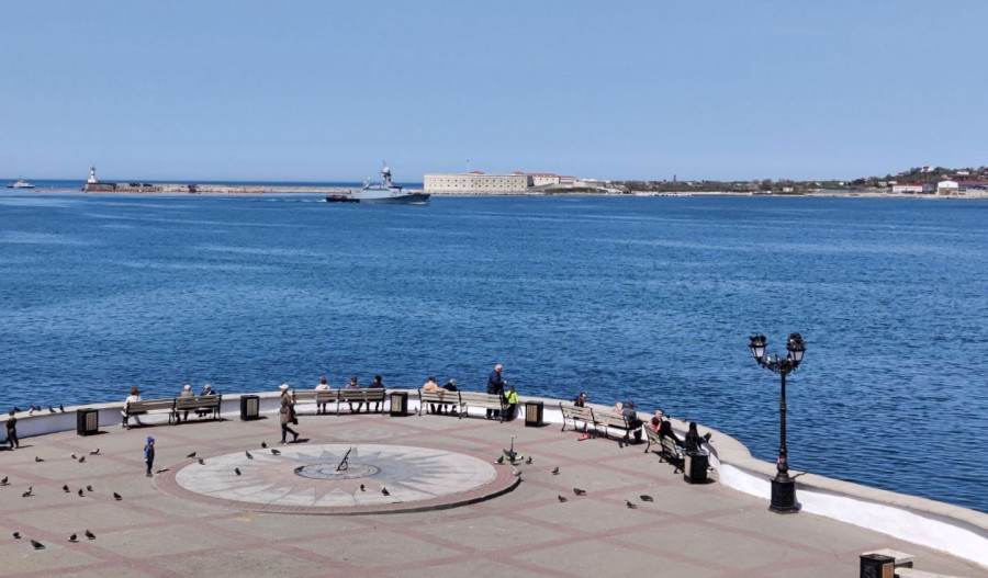 ForPost - Новости : Нужно ли выводить вспомогательный флот из центра Севастополя 