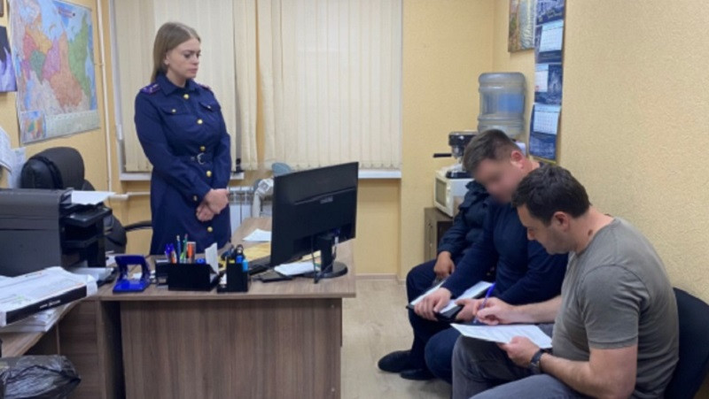 ForPost - Новости : Полицейские випы из столицы Крыма попались на получении особо крупной взятки
