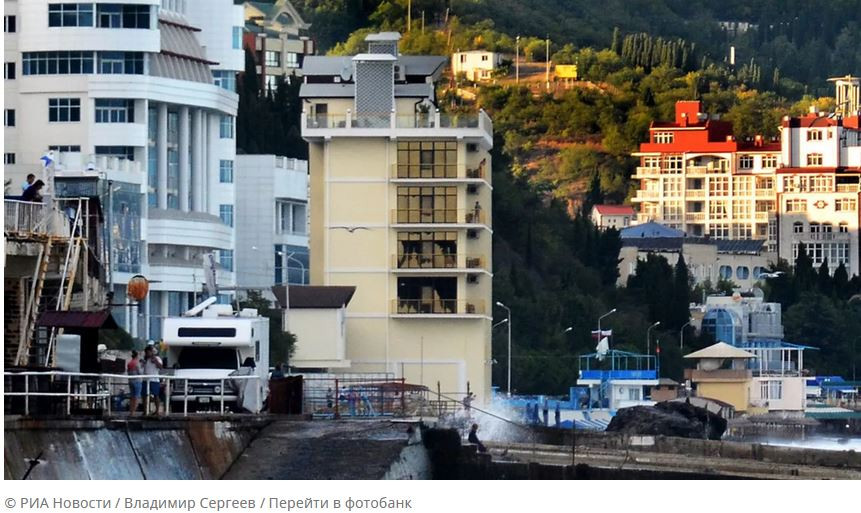 ForPost - Новости : Россияне массово отменяют бронирования в отелях Крыма на май и июнь