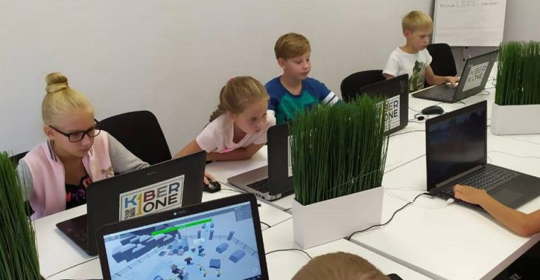 ForPost - Новости : У детей в Севастополе появится новый формат каникул с элементами IT