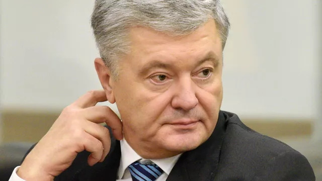 ForPost - Новости : Порошенко два раз за сутки пытался покинуть Украину
