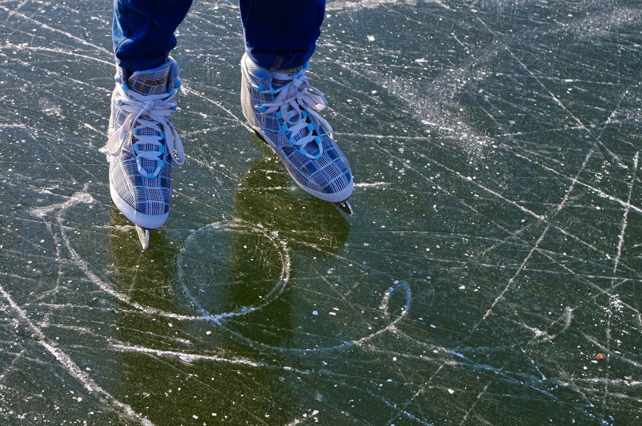 ForPost - Новости : Ледовый каток в Севастополе спроектировали без учета климата 