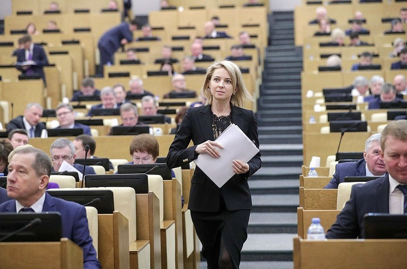 ForPost - Новости : Крымский экс-прокурор и экс-депутат Поклонская снова меняет работу