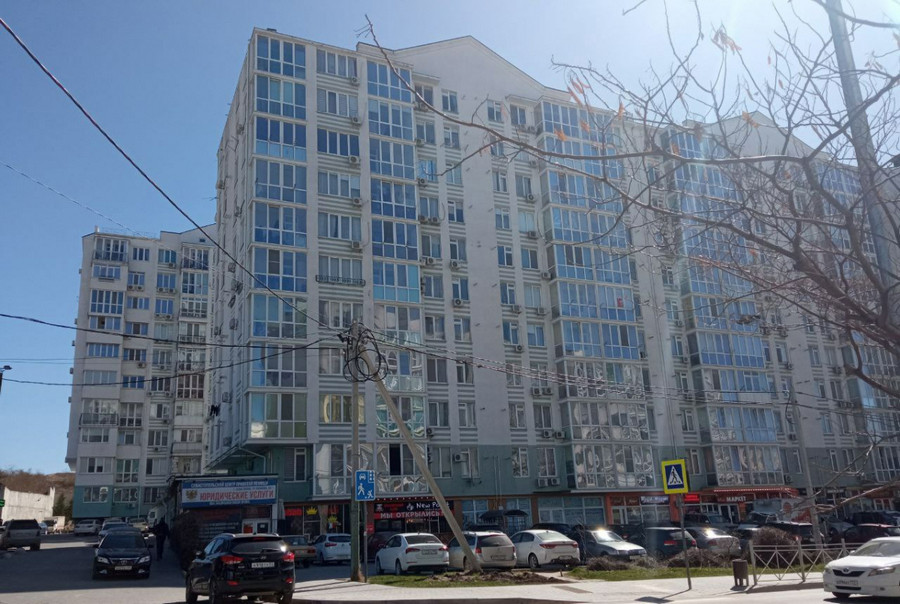 ForPost - Новости : Скандальные подвалы-апартаменты в Севастополе заселяются первыми жильцами