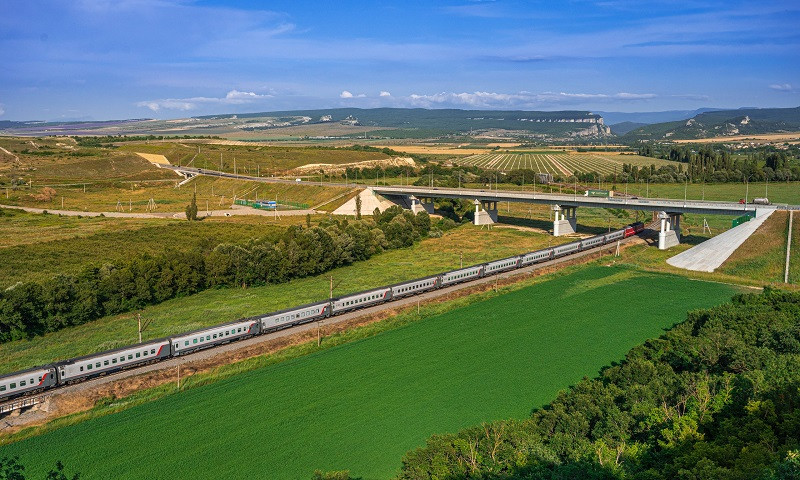 ForPost - Новости : В Крым отправится ещё один поезд из Москвы