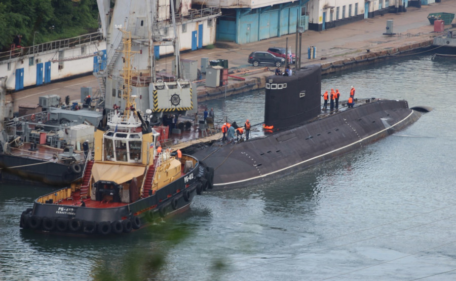 ForPost - Новости : ЧФ усилят седьмой подводной лодкой проекта «Варшавянка» 