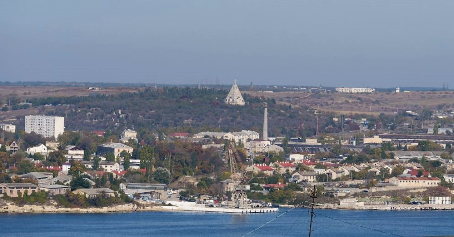 ForPost - Новости : Землю Севастополя будут делить вручную ещё два года 