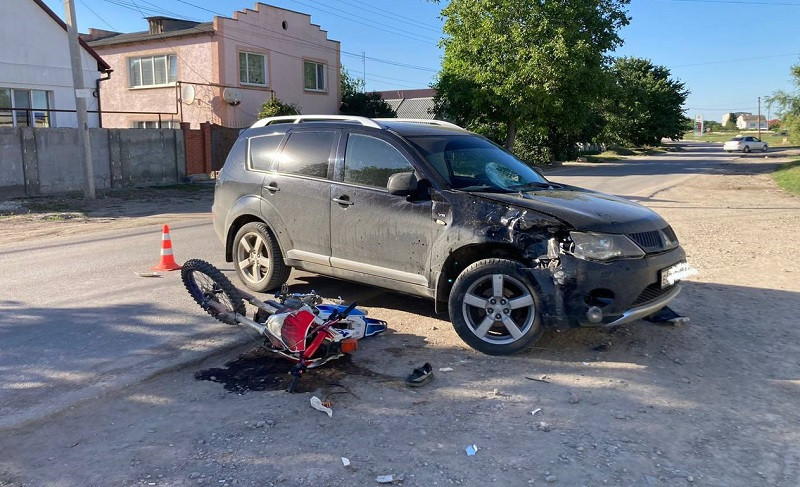 ForPost - Новости : На севере Крыма водитель сбил мотоцикл с несовершеннолетними