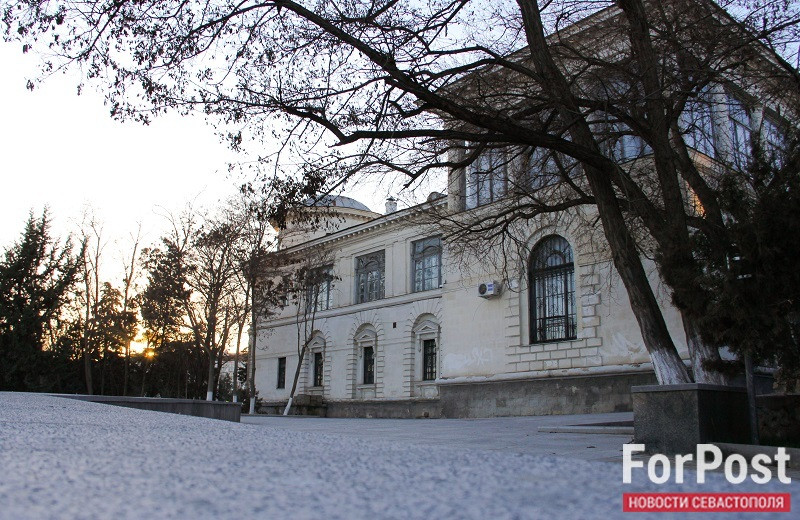 ForPost - Новости : В Севастополе начнут реставрацию библиотеки имени Толстого