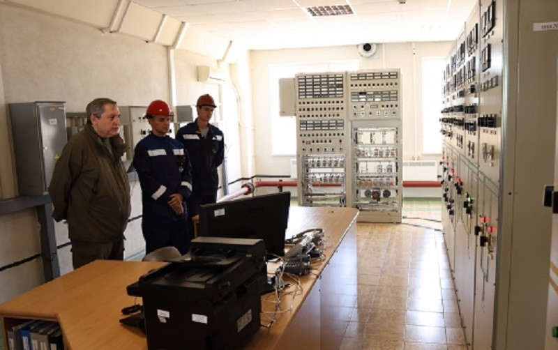 ForPost - Новости : Электроэнергия через Крым: энергетики восстановили работу разрушенных ЛЭП на Украине