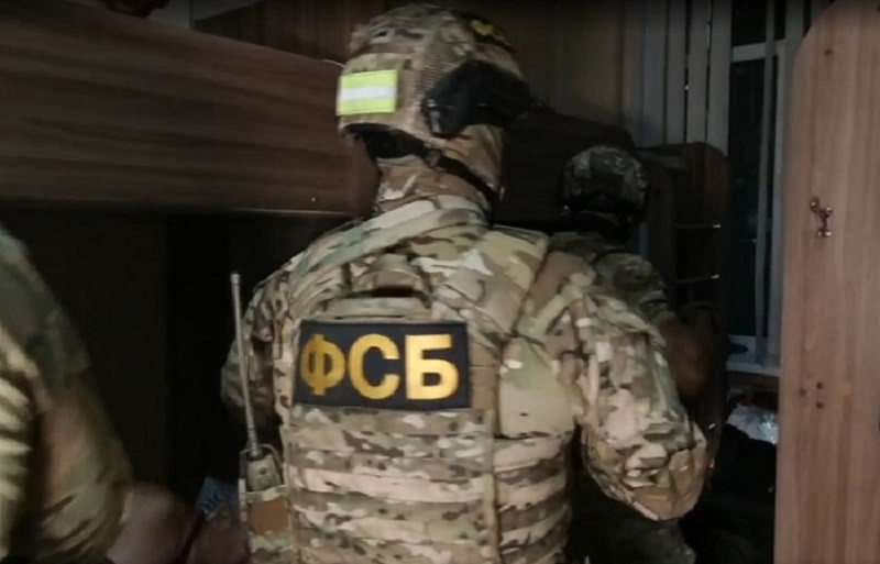 ForPost - Новости : На крымской границе задержали ехавшего в украинский нацбатальон петербуржца