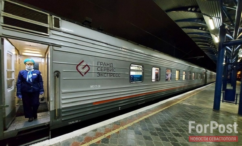 ForPost - Новости : На «бархатный сезон» к крымским поездам прицепят дополнительные вагоны