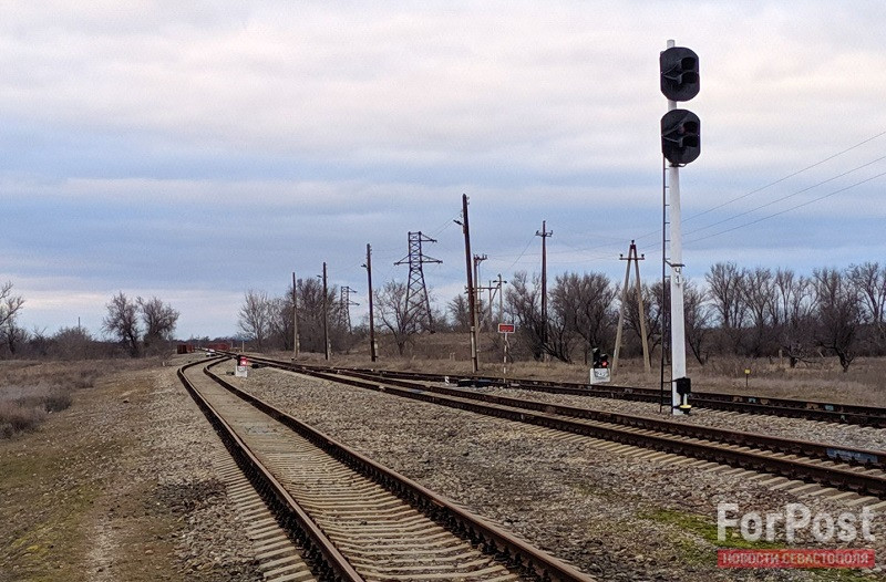 ForPost - Новости : Взрыв под Джанкоем остановил идущие в Крым поезда