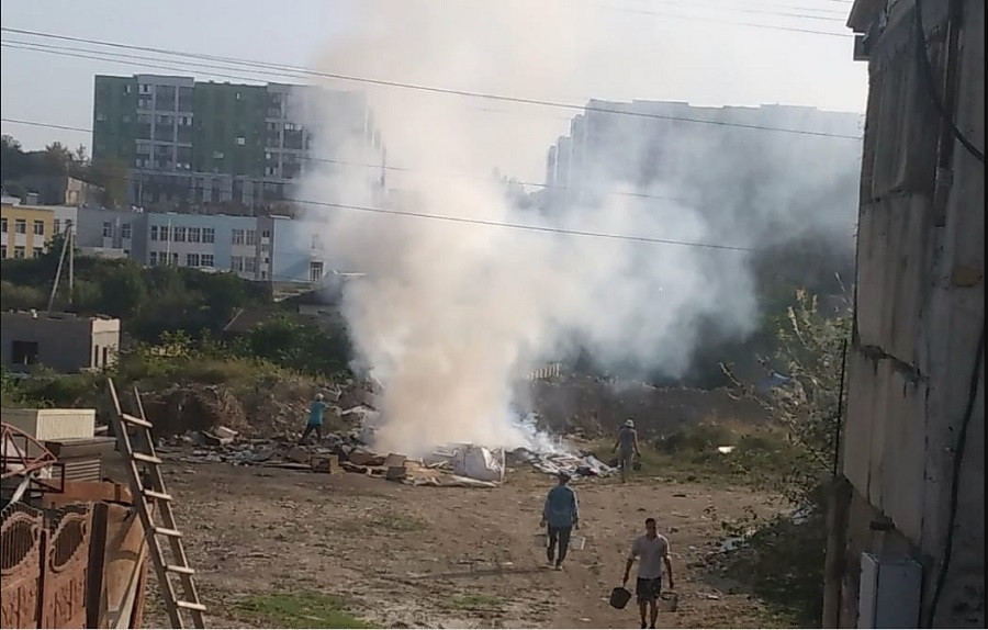 ForPost - Новости : Севастополец решил остановить нелегальных мусоросжигателей