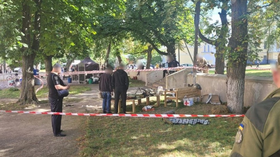 ForPost - Новости : 6 детей пострадали от взрыва гранатомета на выставке в Чернигове