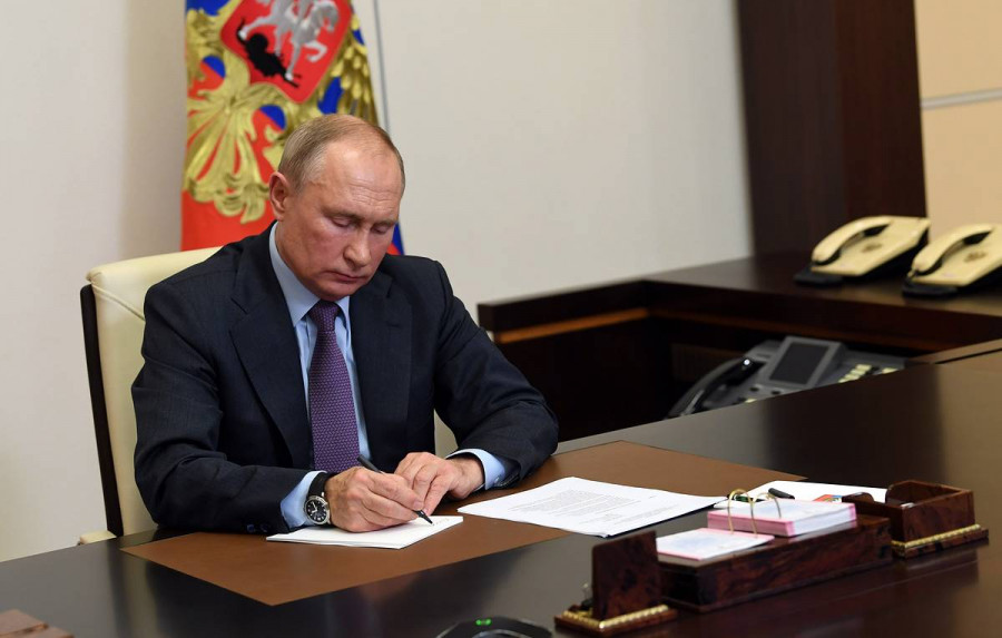ForPost - Новости : Путин подписал указы о признании независимости Херсонской и Запорожской областей