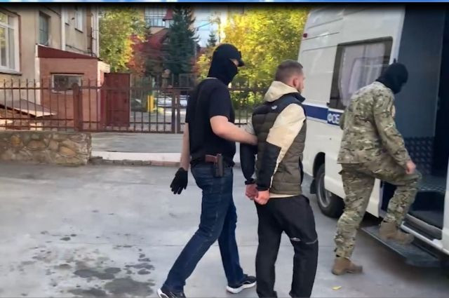 ForPost - Новости : В УФСБ заявили о западном следе в поджогах военкоматов в Новосибирске
