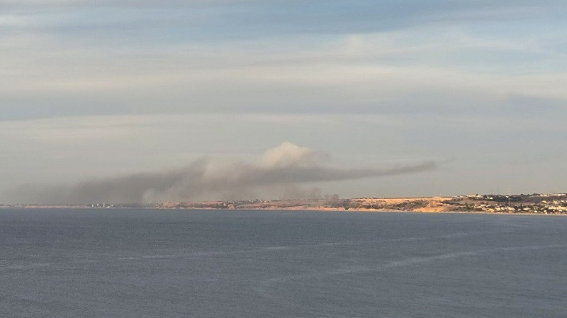 ForPost - Новости : На аэродроме Бельбек в Севастополе при посадке загорелся военный самолёт
