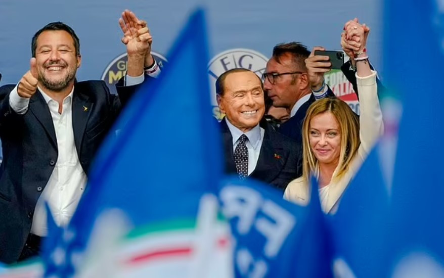 ForPost - Новости : Почему России важна победа правых в Италии