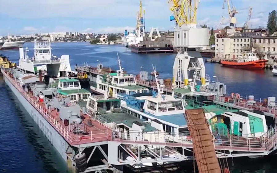 ForPost - Новости : Катера в Севастопольской бухте массово ушли на ремонт