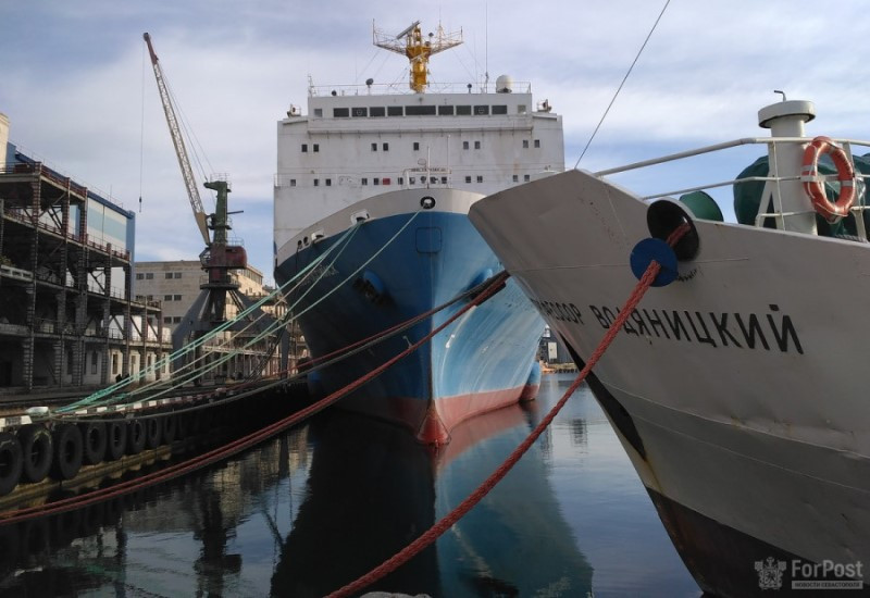 ForPost - Новости : Севастопольский морпорт спасают бюджетными деньгами