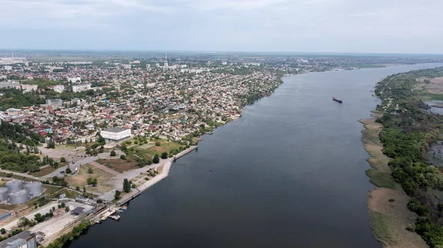 ForPost - Новости : Шойгу дал приказ отвести войска для обороны на левом берегу Днепра