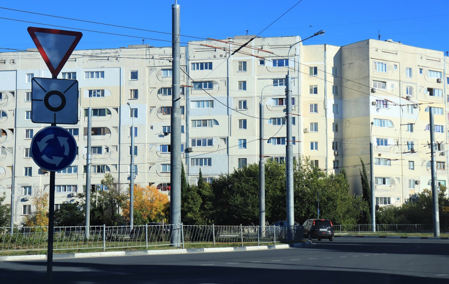 ForPost - Новости : Район проспекта Героев Сталинграда в Севастополе спасли от уплотнения и гаражей