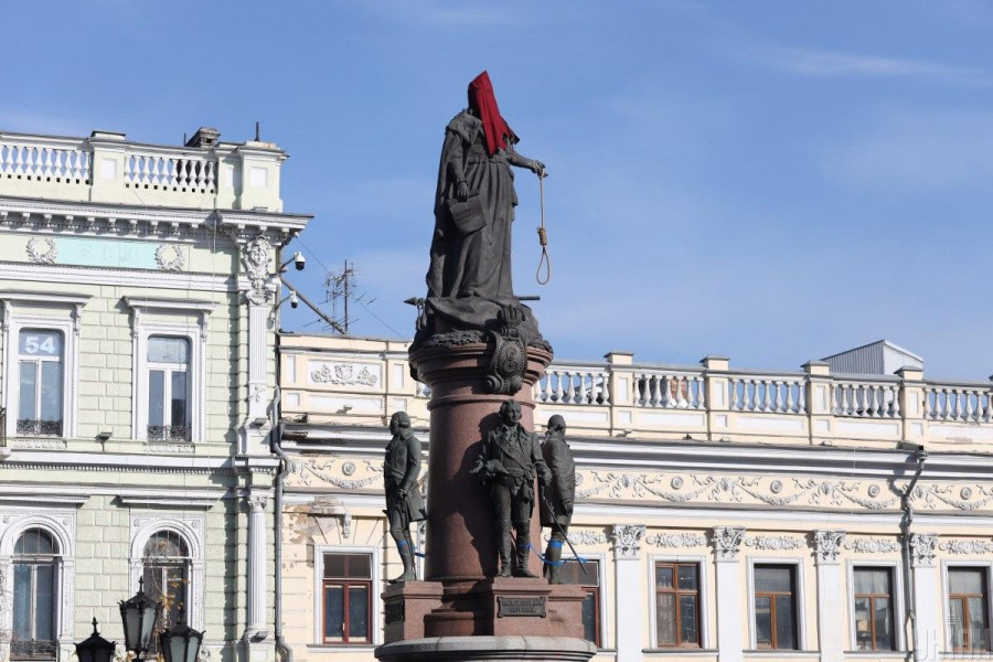 ForPost - Новости : Снос памятников в Одессе: что на самом деле за ним стоит?