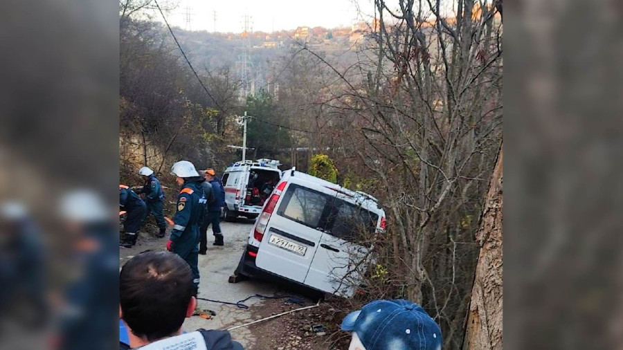 ForPost - Новости : Авария в Севастополе на время парализовала несколько улиц 
