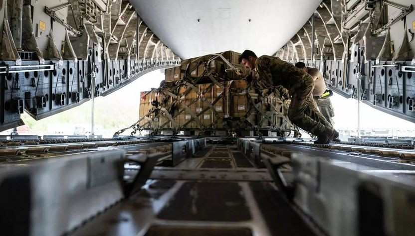 ForPost - Новости : США могут резко сократить помощь Украине, пишет Politico