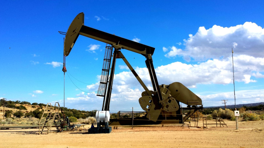 ForPost - Новости : Потолок цен на нефть: что происходит