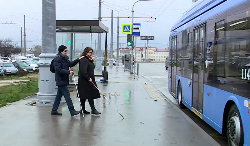 ForPost - Новости : В троллейбусах Севастополя запускают систему оповещения для инвалидов