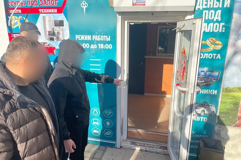 ForPost - Новости : Ограбление по-приморски: трое крымчан попытались обогатиться в ломбарде