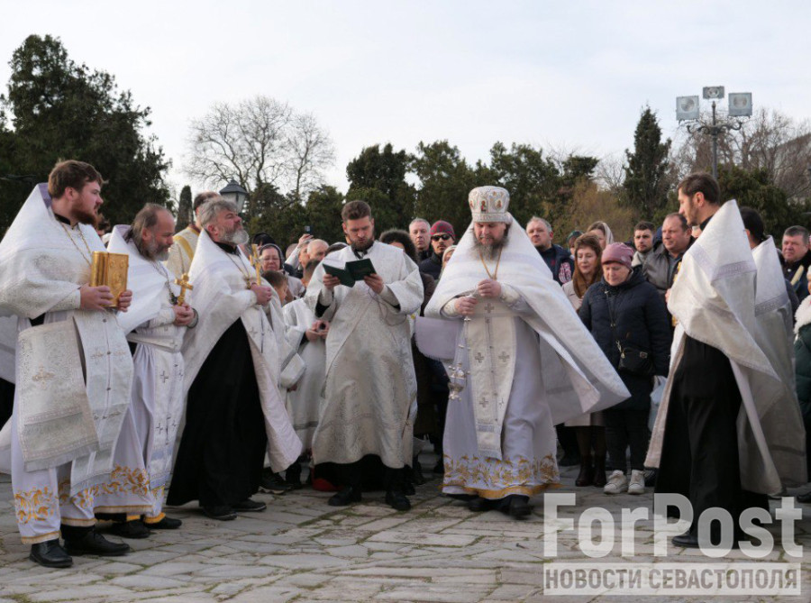 ForPost - Новости : Как севастопольцы Крещение отмечают