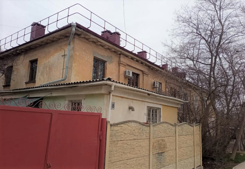 ForPost - Новости : Трущобе в центре Севастополя ввели королевские тарифы на ЖКХ 