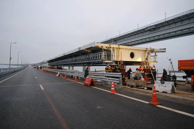 ForPost - Новости : Ремонт Крымского моста подошёл к финишной прямой