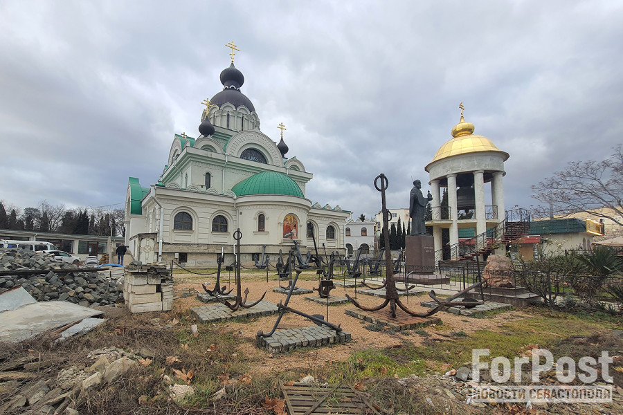 Севастополь храм на большой морской утро