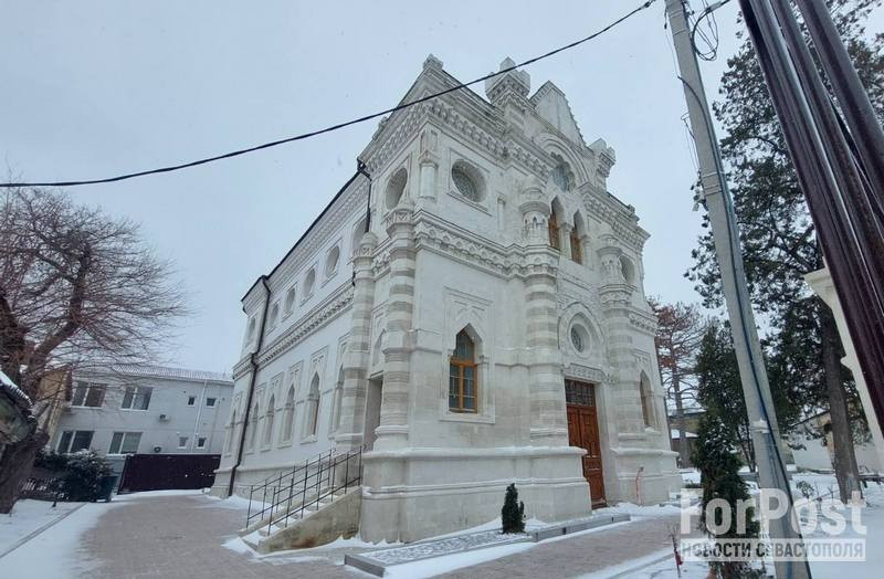 ForPost - Новости : Кенаса крымских караимов готовится принять прихожан и туристов