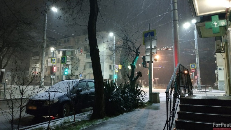 ForPost - Новости : Мороз оставляет севастопольцев без тепла и света 