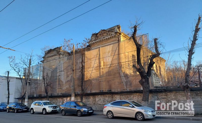 ForPost - Новости : Решилась судьба старинных развалин в сердце столицы Крыма