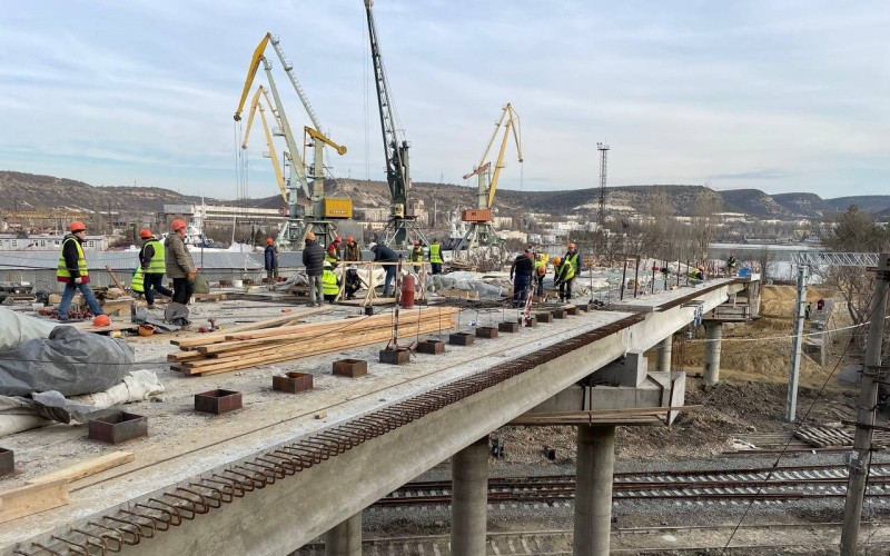 ForPost - Новости : Движение по Инкерманскому мосту в Севастополе приурочили к годовщине воссоединения с Россией 