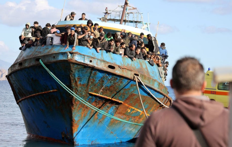 ForPost - Новости : ЧВК «Вагнер» обвинили в наплыве мигрантов в Европу