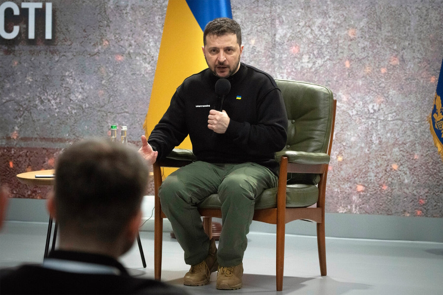 ForPost - Новости : Экс-разведчик США Риттер: Зеленский сбежит с Украины, чтобы не быть убитым офицерами ВСУ 